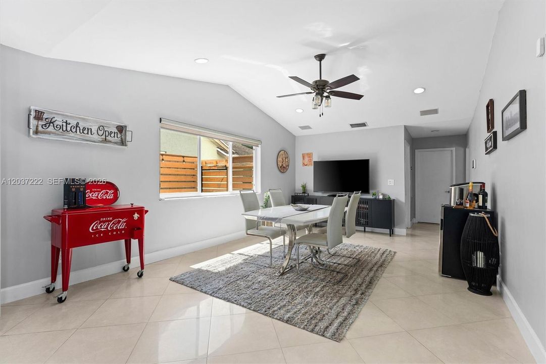 For Sale: $665,000 (4 beds, 2 baths, 2200 Square Feet)