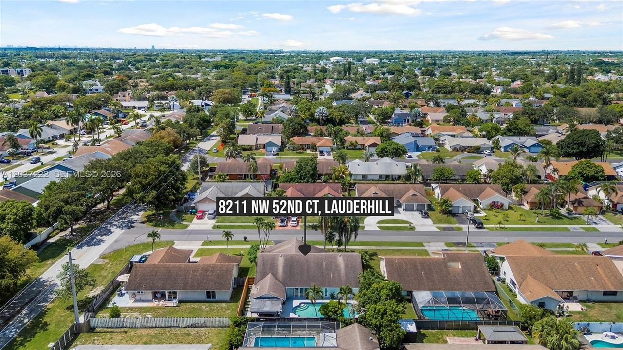 For Sale: $665,000 (4 beds, 2 baths, 2200 Square Feet)