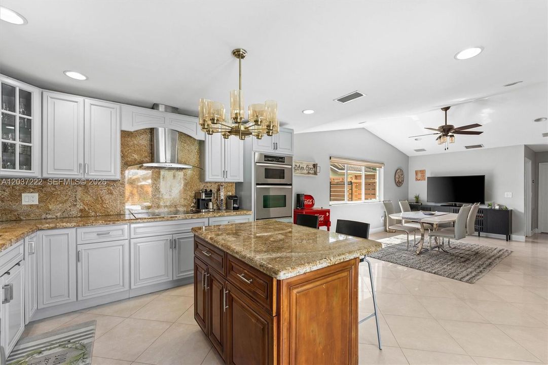 For Sale: $665,000 (4 beds, 2 baths, 2200 Square Feet)