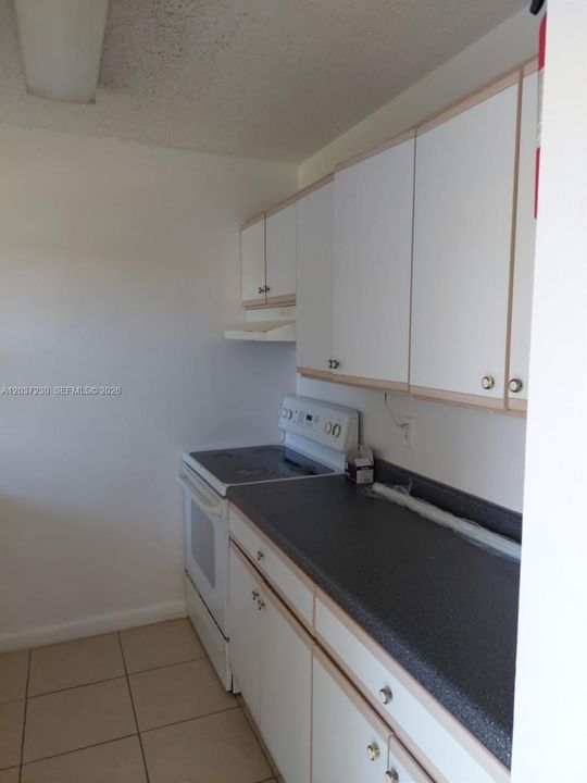 En Renta: $2,250 (2 camas, 1 baños, 1100 Pies cuadrados)