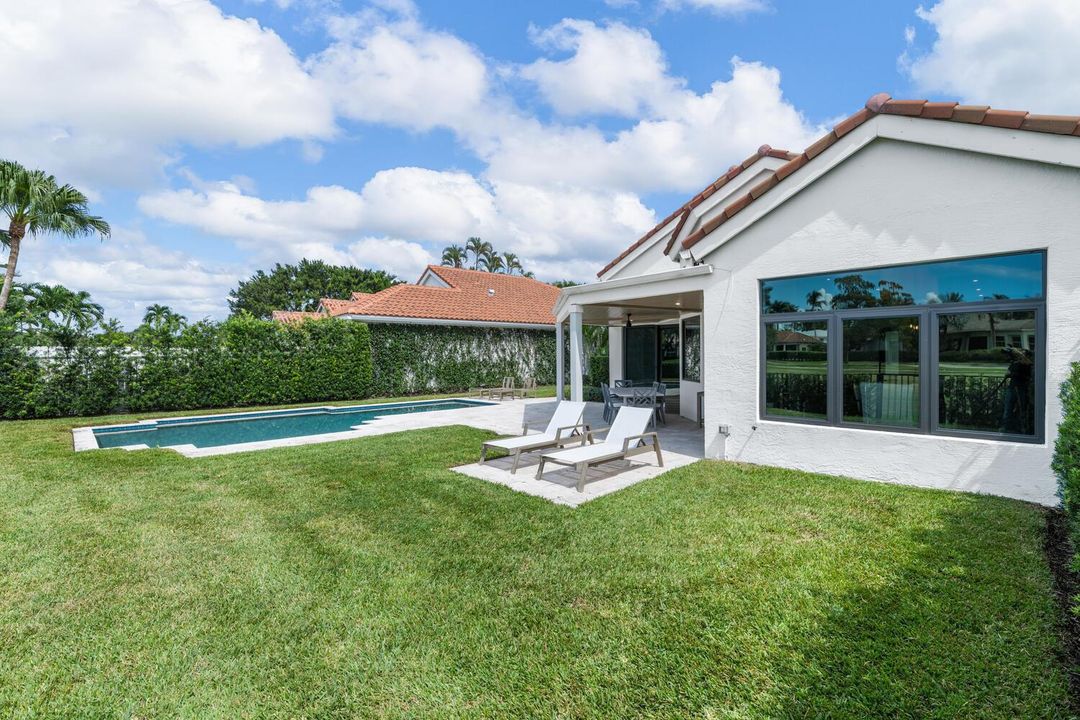 12618 Mallet Cir Wellington FL-large-060