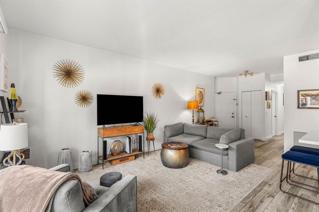 020-5780CoachHouseCircle-C-BocaRaton-FL-