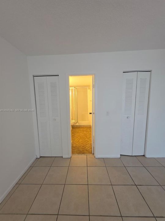 В аренду: $2,150 (2 спален, 2 ванн, 1050 Квадратных фут)