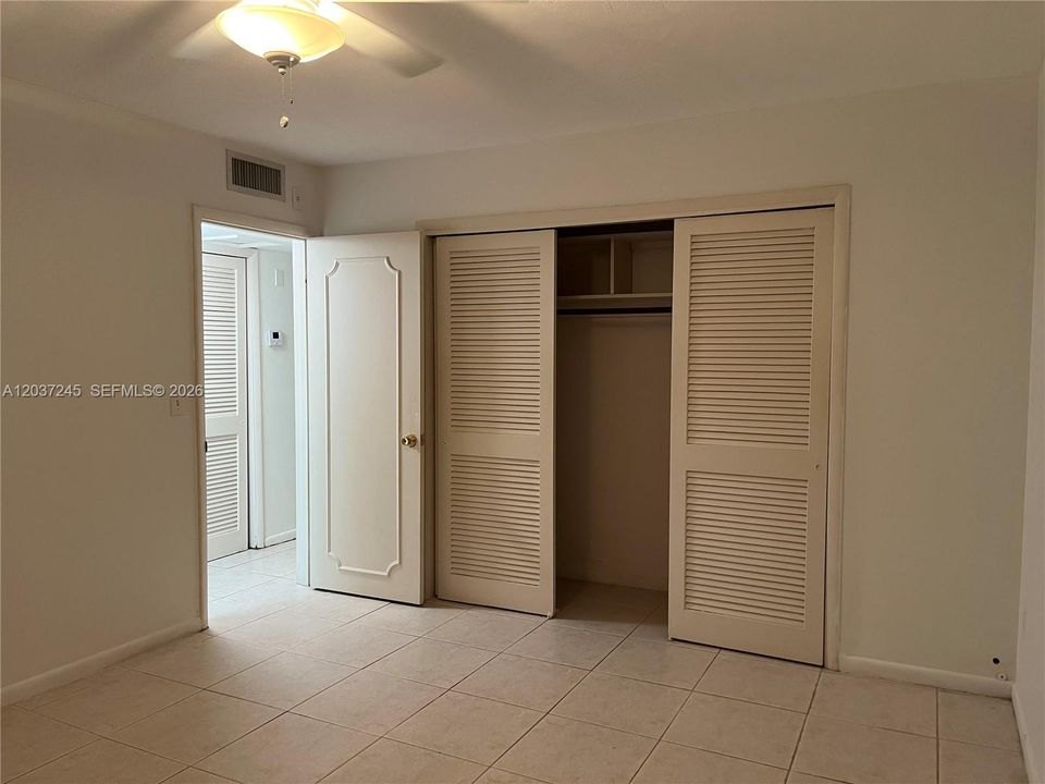 For Rent: $2,500 (1 beds, 1 baths, 608 Square Feet)