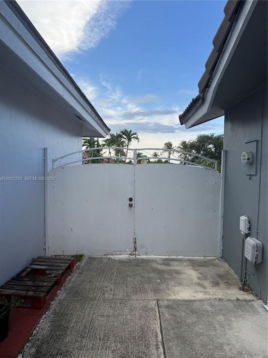 For Rent: $1,500 (1 beds, 1 baths, 0 Square Feet)
