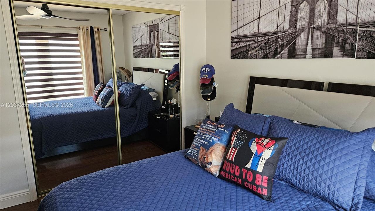 For Rent: $3,500 (3 beds, 2 baths, 1539 Square Feet)