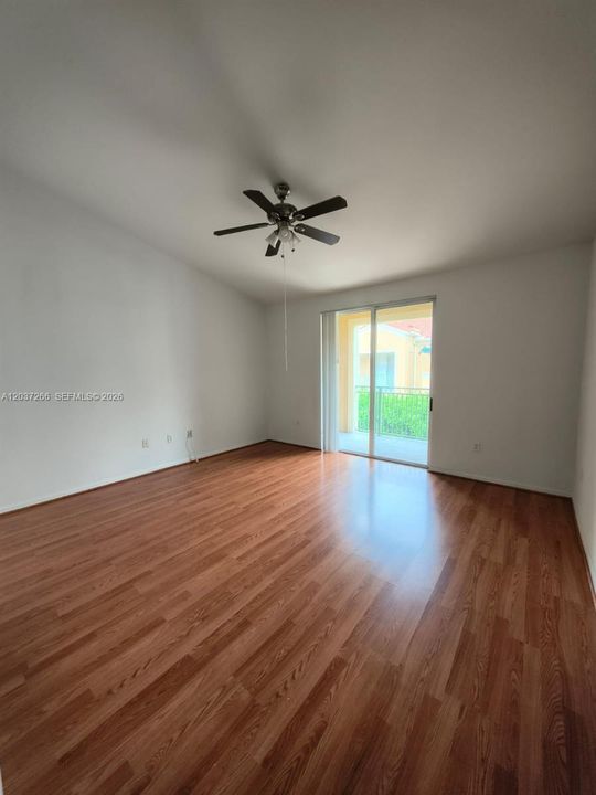 В аренду: $2,700 (2 спален, 2 ванн, 1401 Квадратных фут)