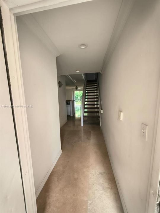 В аренду: $2,700 (2 спален, 2 ванн, 1401 Квадратных фут)