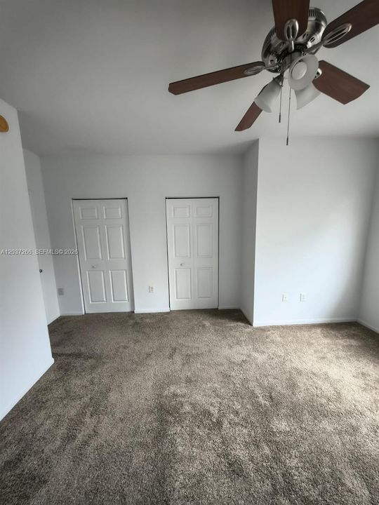 В аренду: $2,700 (2 спален, 2 ванн, 1401 Квадратных фут)