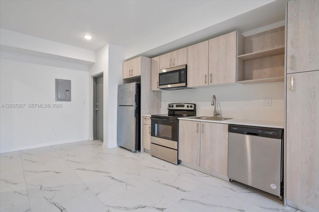En Renta: $2,490 (2 camas, 1 baños, 665 Pies cuadrados)
