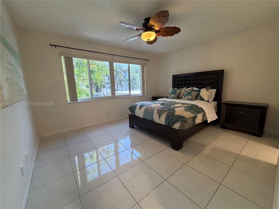 En Renta: $2,600 (1 camas, 1 baños, 860 Pies cuadrados)