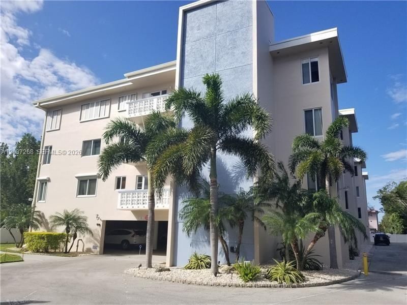 En Renta: $2,600 (1 camas, 1 baños, 860 Pies cuadrados)