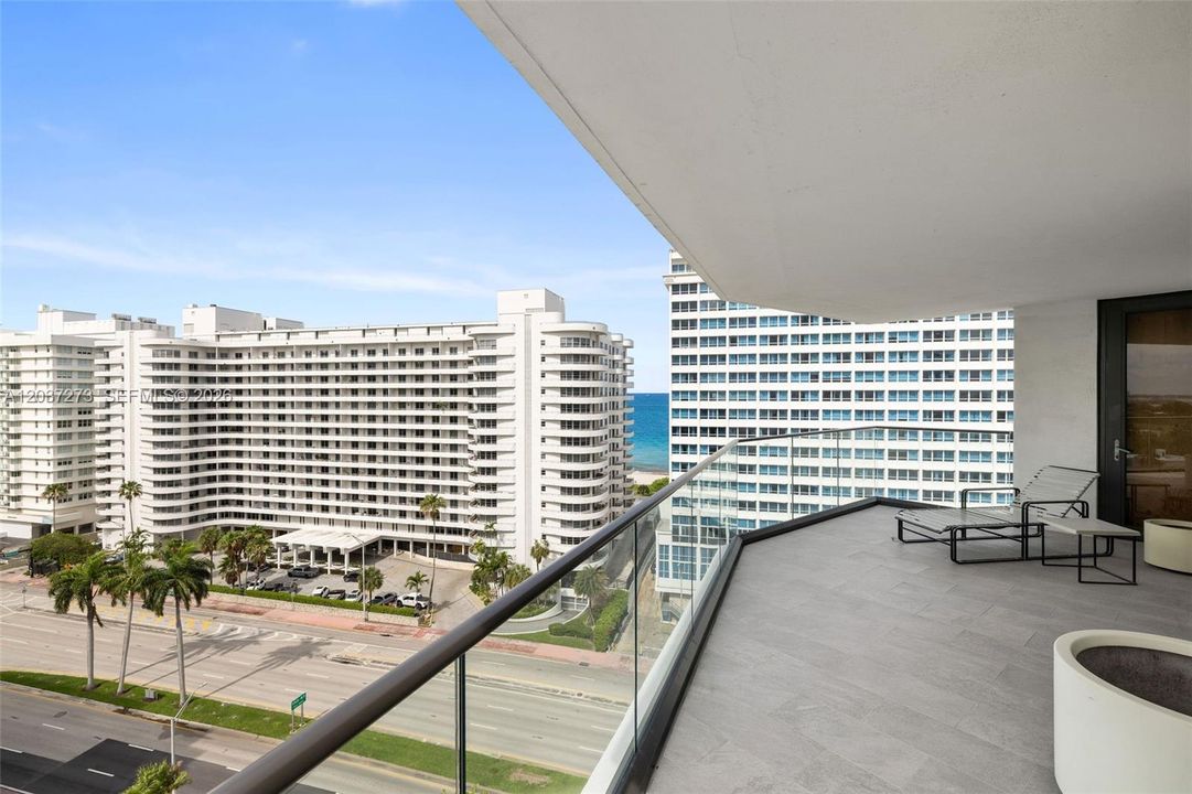 For Sale: $1,750,000 (3 beds, 4 baths, 2868 Square Feet)