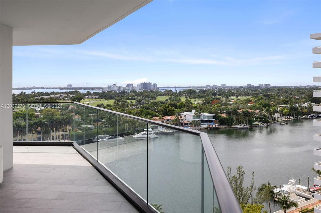 For Sale: $1,750,000 (3 beds, 4 baths, 2868 Square Feet)