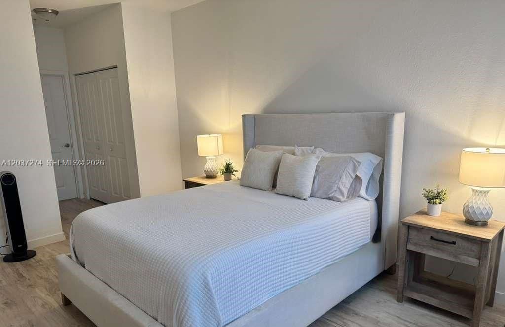 For Rent: $2,900 (3 beds, 2 baths, 1384 Square Feet)