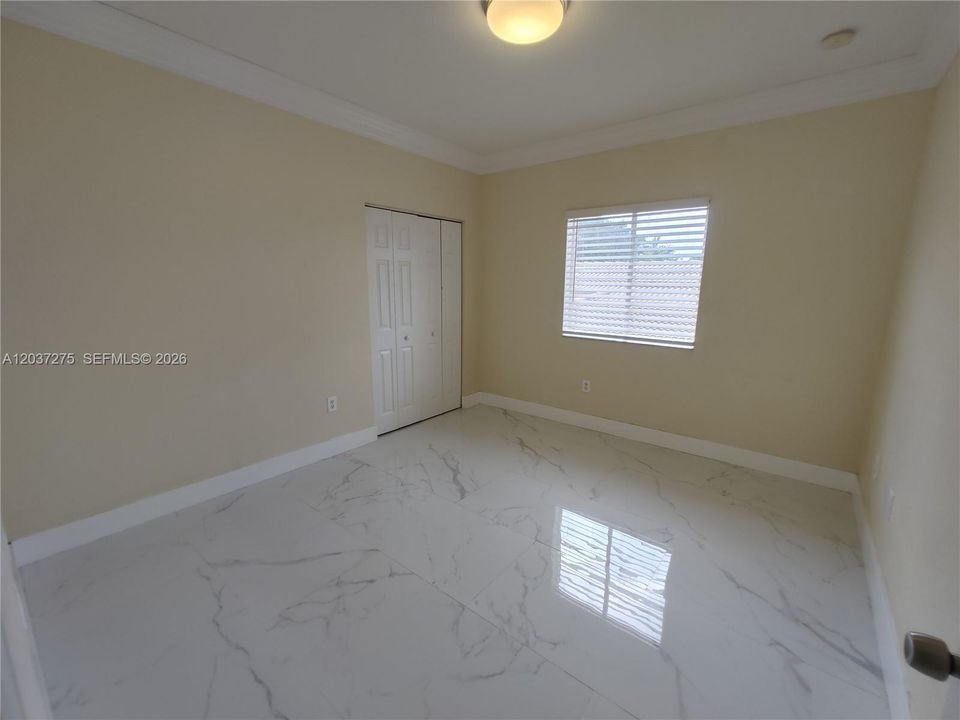 En Renta: $4,800 (6 camas, 3 baños, 3155 Pies cuadrados)