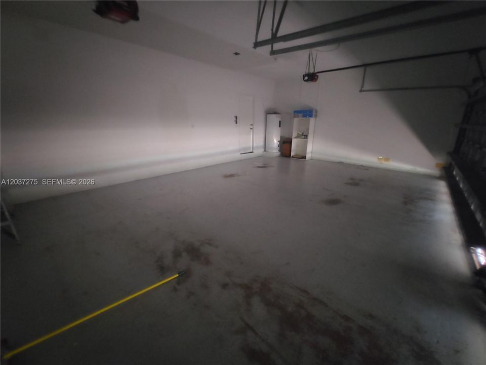 En Renta: $4,800 (6 camas, 3 baños, 3155 Pies cuadrados)