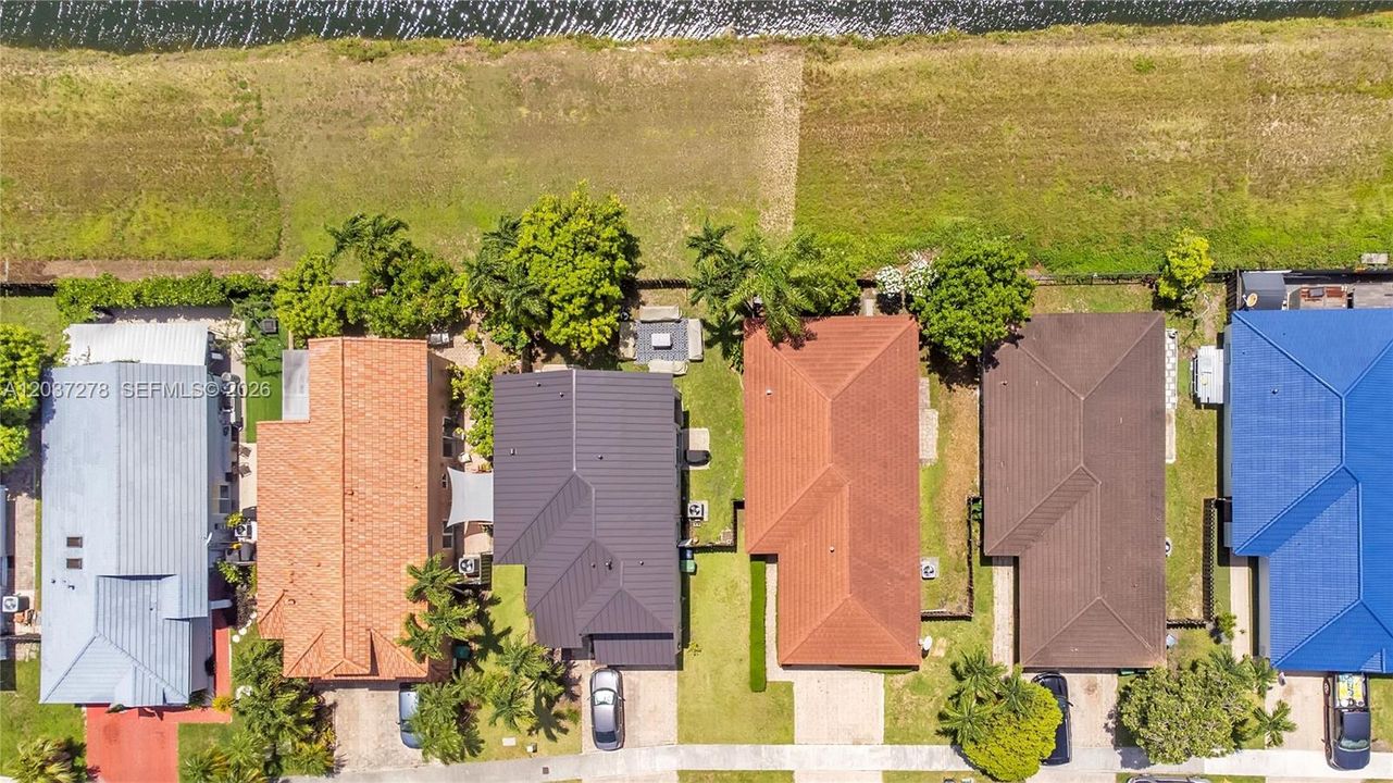 En Venta: $585,000 (3 camas, 2 baños, 1348 Pies cuadrados)