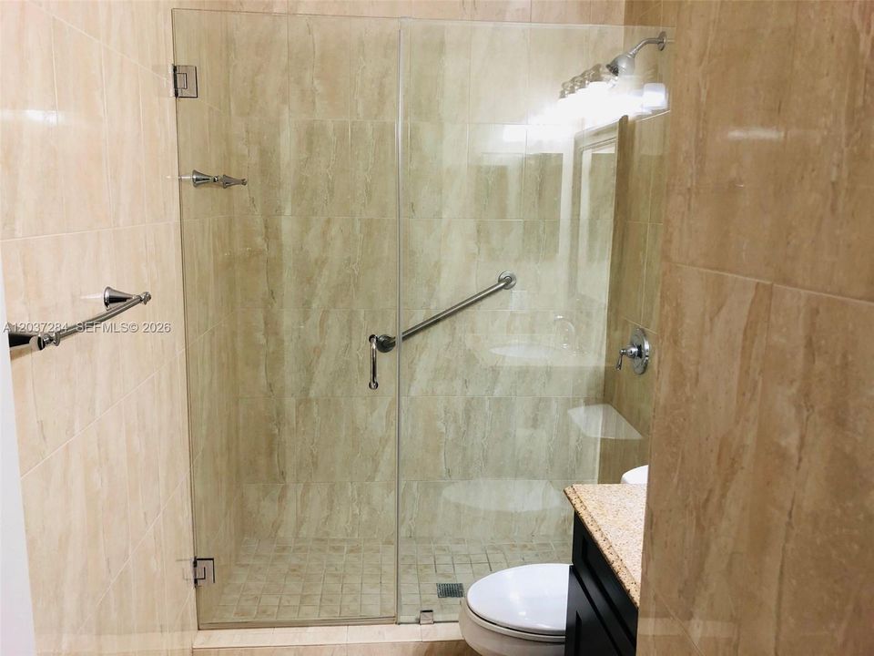 For Rent: $3,200 (3 beds, 2 baths, 1454 Square Feet)