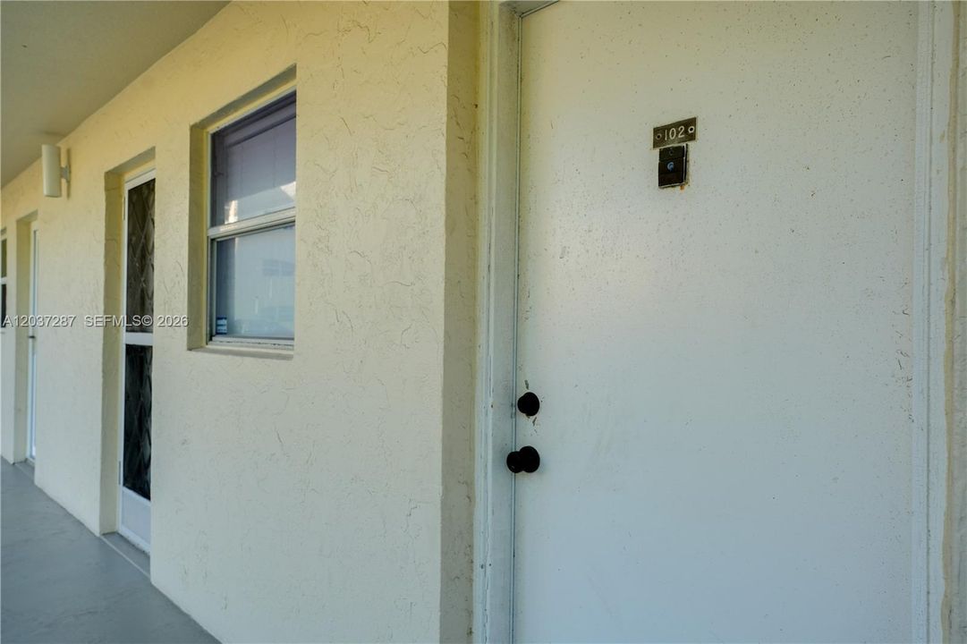En Venta: $165,000 (2 camas, 2 baños, 1144 Pies cuadrados)