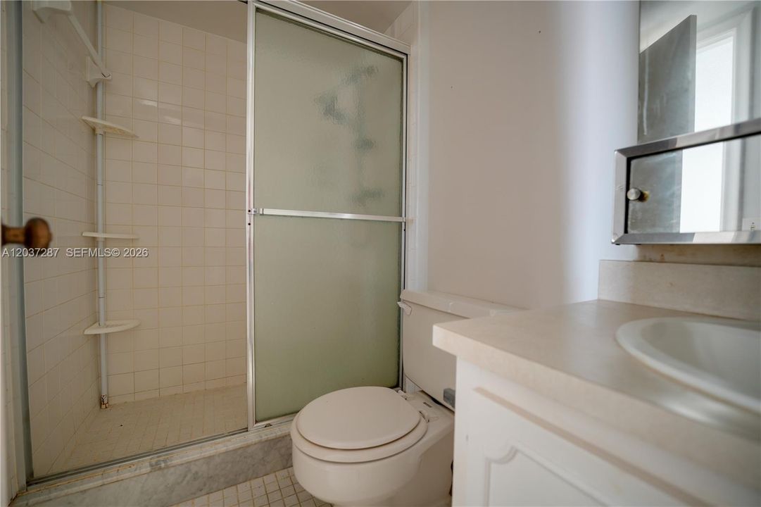 En Venta: $165,000 (2 camas, 2 baños, 1144 Pies cuadrados)