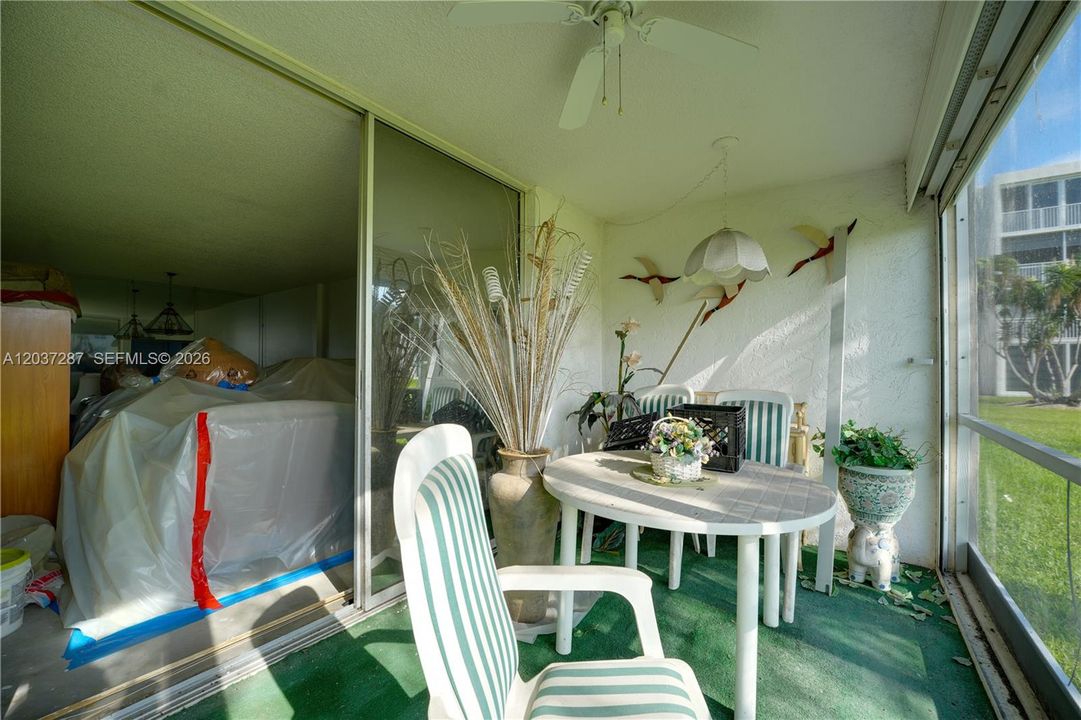 En Venta: $165,000 (2 camas, 2 baños, 1144 Pies cuadrados)