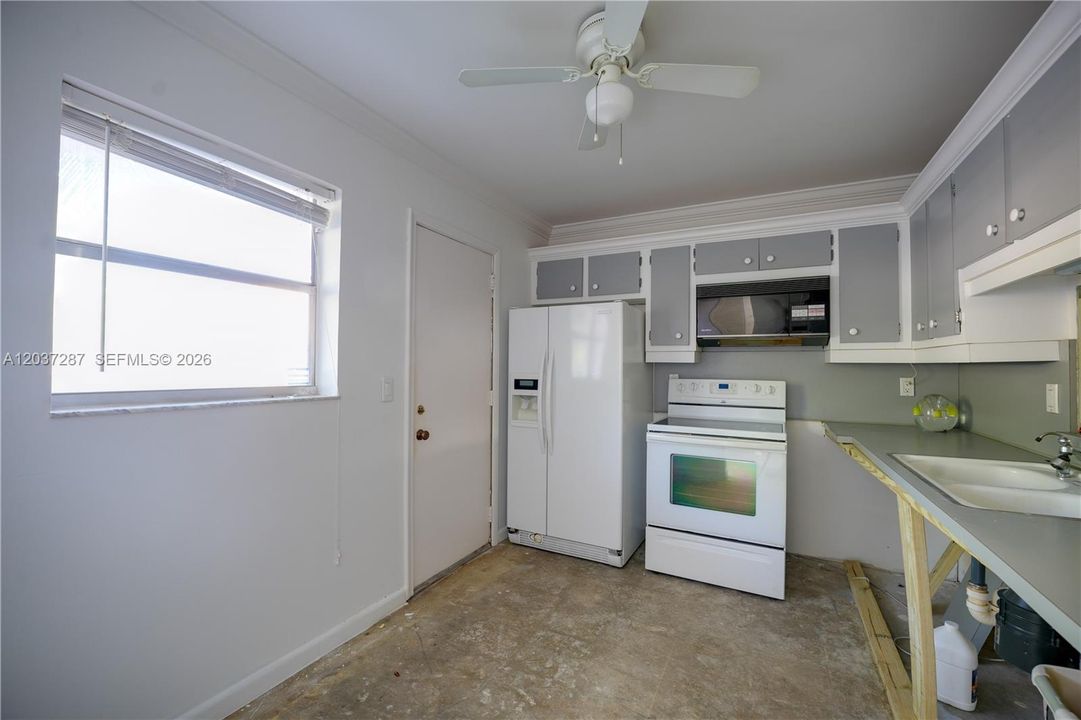 En Venta: $165,000 (2 camas, 2 baños, 1144 Pies cuadrados)