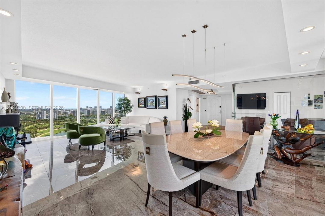 For Sale: $1,650,000 (4 beds, 3 baths, 2720 Square Feet)