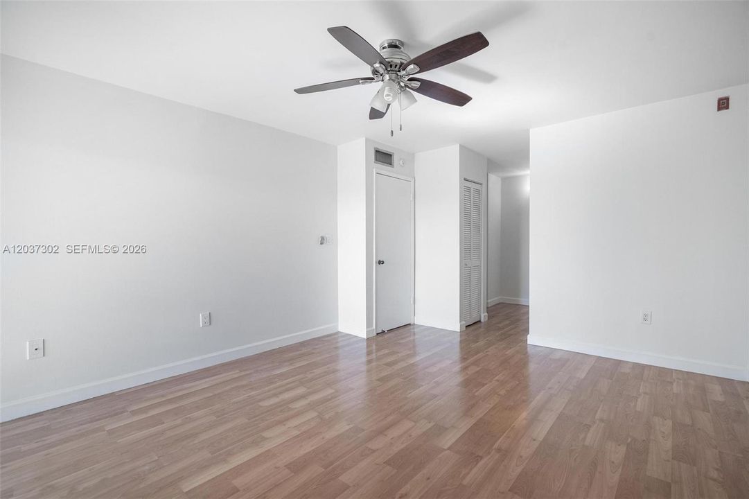 For Rent: $2,500 (2 beds, 2 baths, 1340 Square Feet)