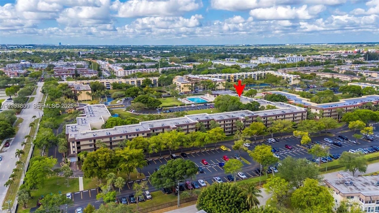 For Sale: $155,000 (2 beds, 2 baths, 1002 Square Feet)