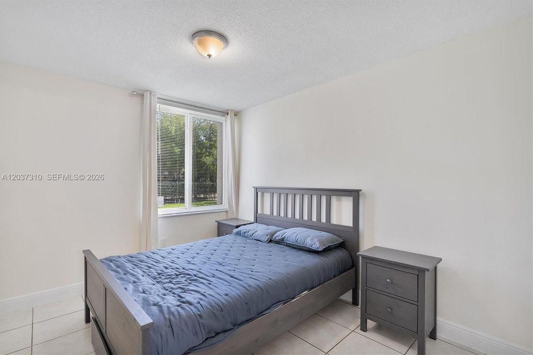En Renta: $2,500 (2 camas, 2 baños, 937 Pies cuadrados)