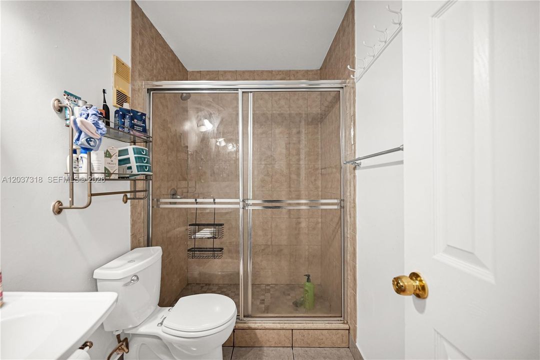 На продажу: $475,000 (3 спален, 2 ванн, 1386 Квадратных фут)