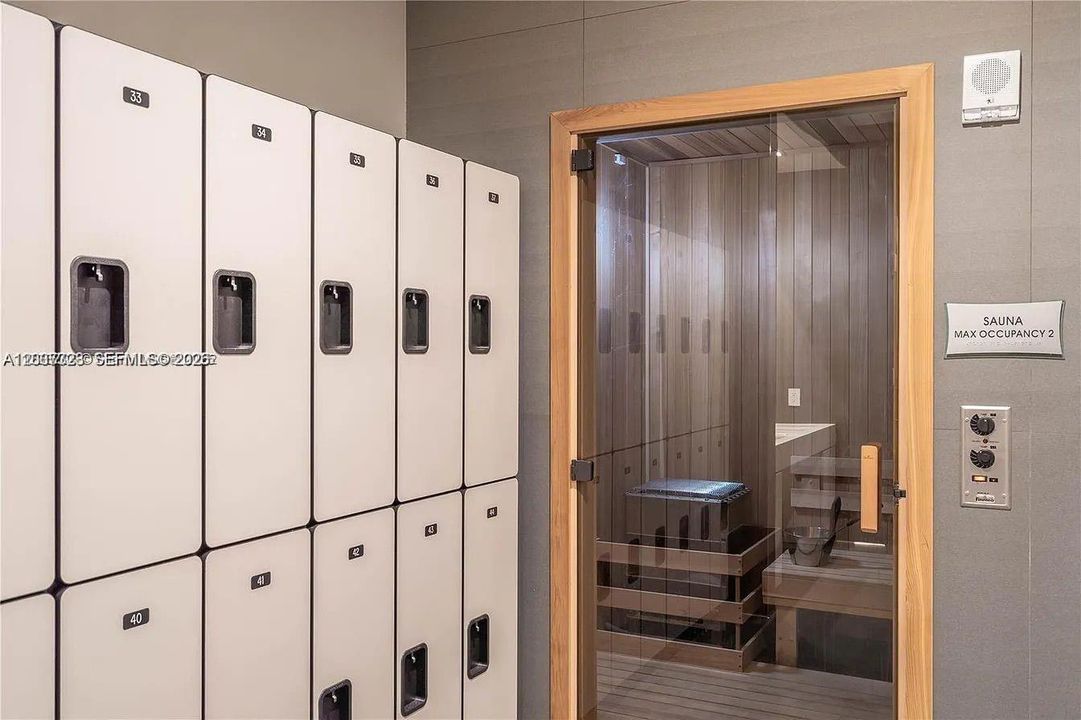 В аренду: $3,950 (3 спален, 3 ванн, 1781 Квадратных фут)