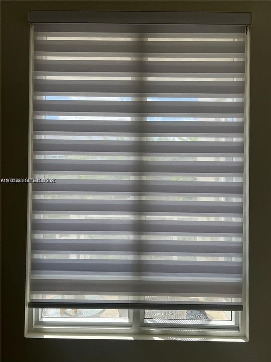 В аренду: $3,950 (3 спален, 3 ванн, 1781 Квадратных фут)