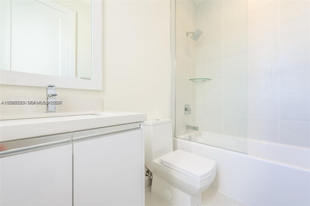 В аренду: $3,950 (3 спален, 3 ванн, 1781 Квадратных фут)