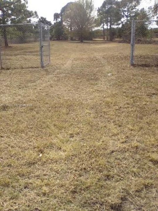For Sale: $65,000 (1.09 acres)