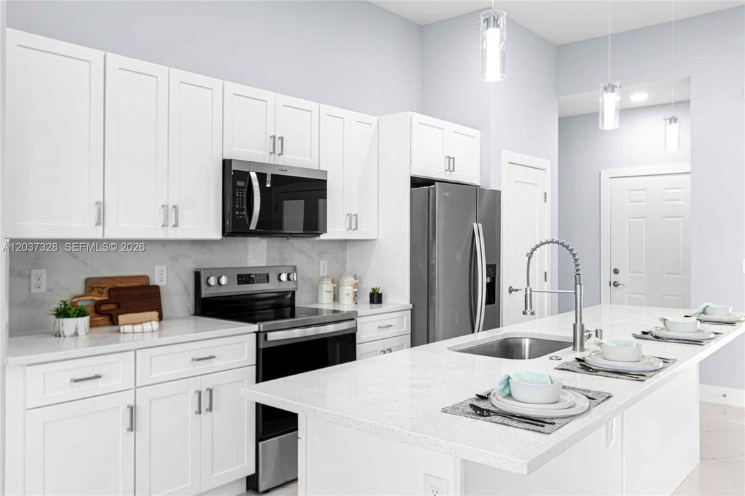 For Sale: $359,000 (3 beds, 2 baths, 1717 Square Feet)