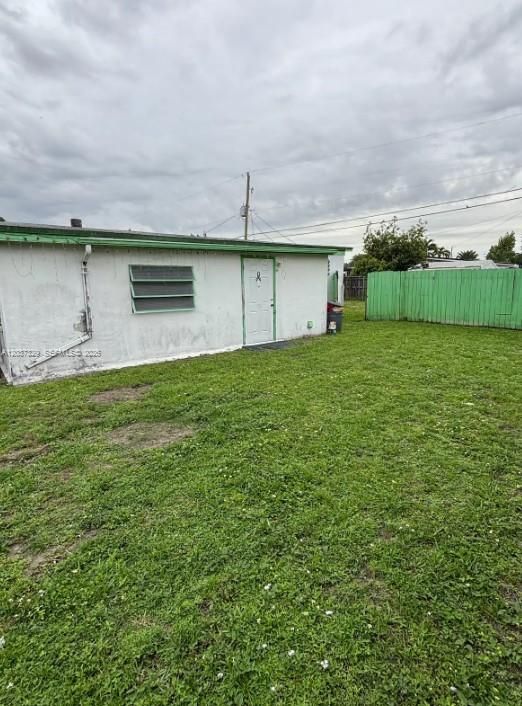 For Sale: $535,000 (3 beds, 1 baths, 1223 Square Feet)