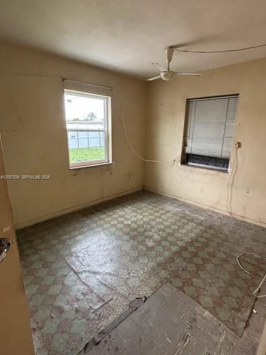 For Sale: $535,000 (3 beds, 1 baths, 1223 Square Feet)