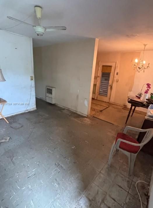 For Sale: $535,000 (3 beds, 1 baths, 1223 Square Feet)