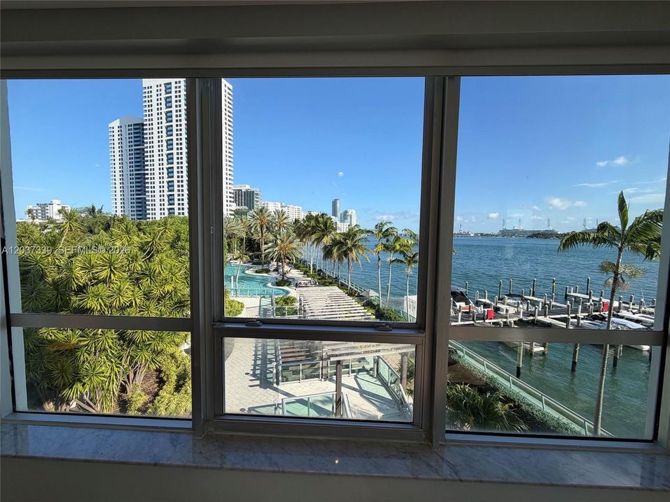 For Rent: $6,650 (2 beds, 2 baths, 1239 Square Feet)