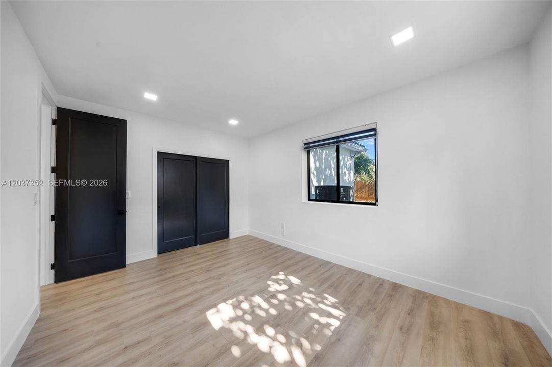 В аренду: $6,950 (3 спален, 3 ванн, 2041 Квадратных фут)