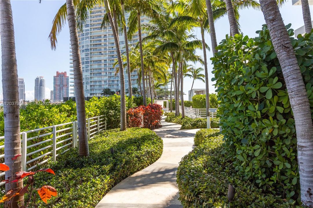 For Rent: $9,000 (2 beds, 2 baths, 1210 Square Feet)