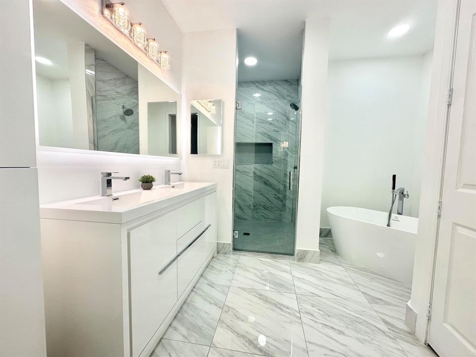 IMG_4097 remodeled primary bath