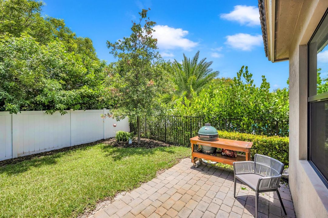 8028 NW 78TH ST-7 2