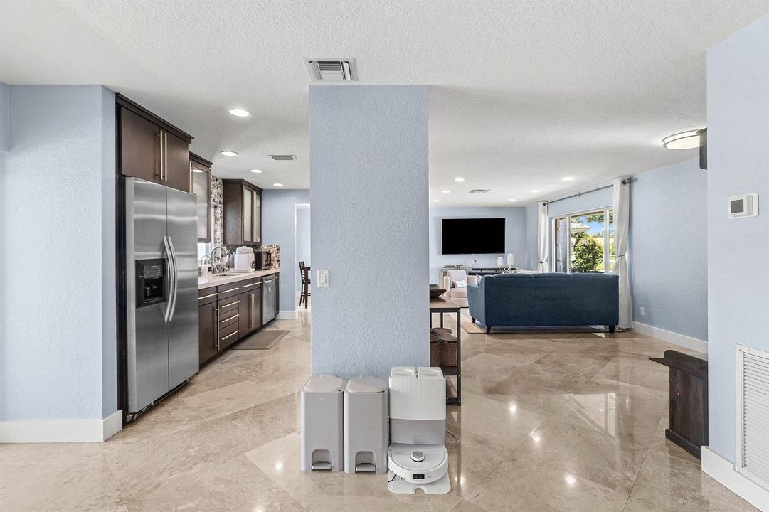 Kitchen/Living Room