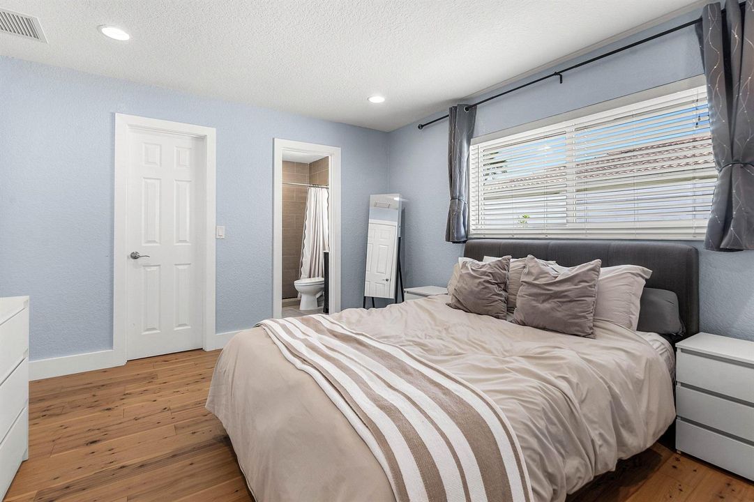 Prmary Bedroom