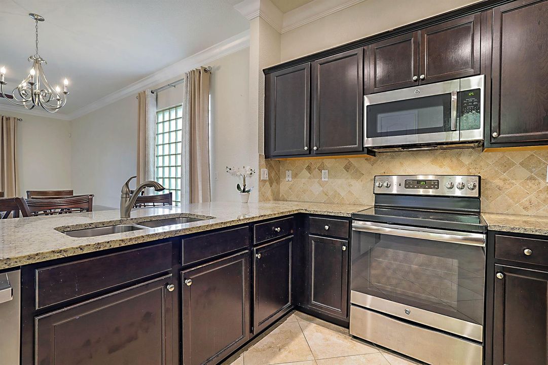 8904 Sea Chase Drive -19