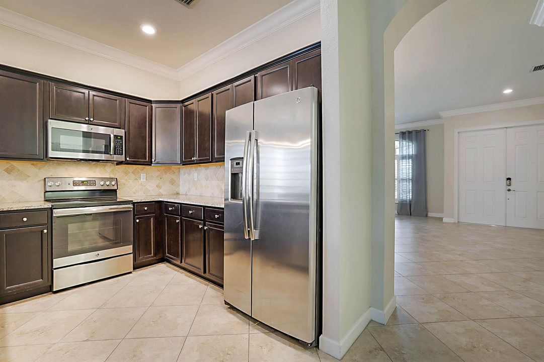 8904 Sea Chase Drive -21