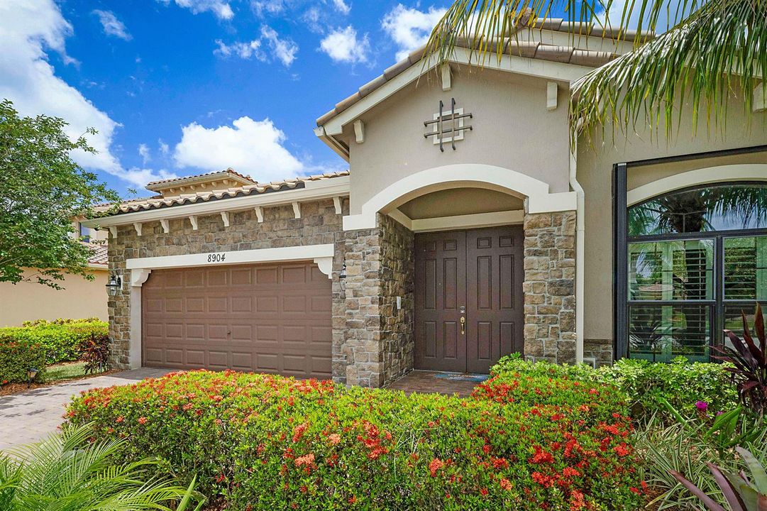 8904 Sea Chase Drive -42